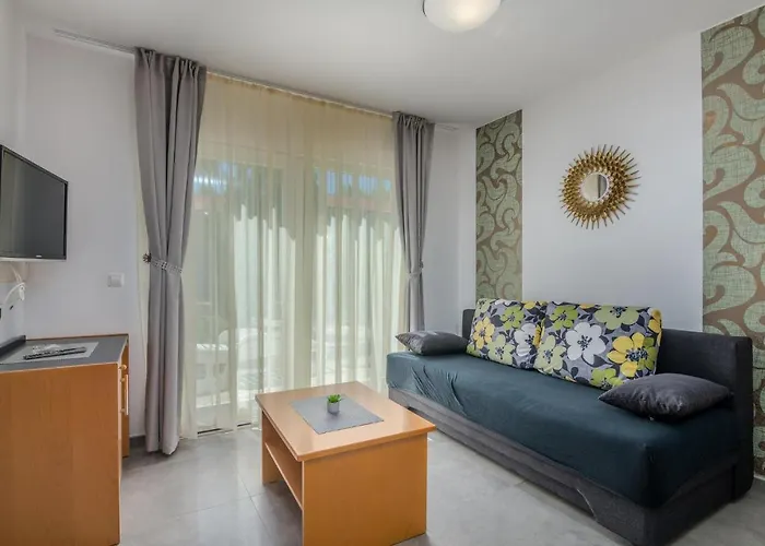 1 Bedroom Awesome In