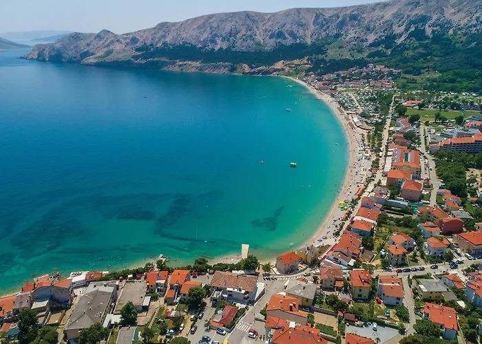 Lägenhet 1 Bedroom Awesome In Baška